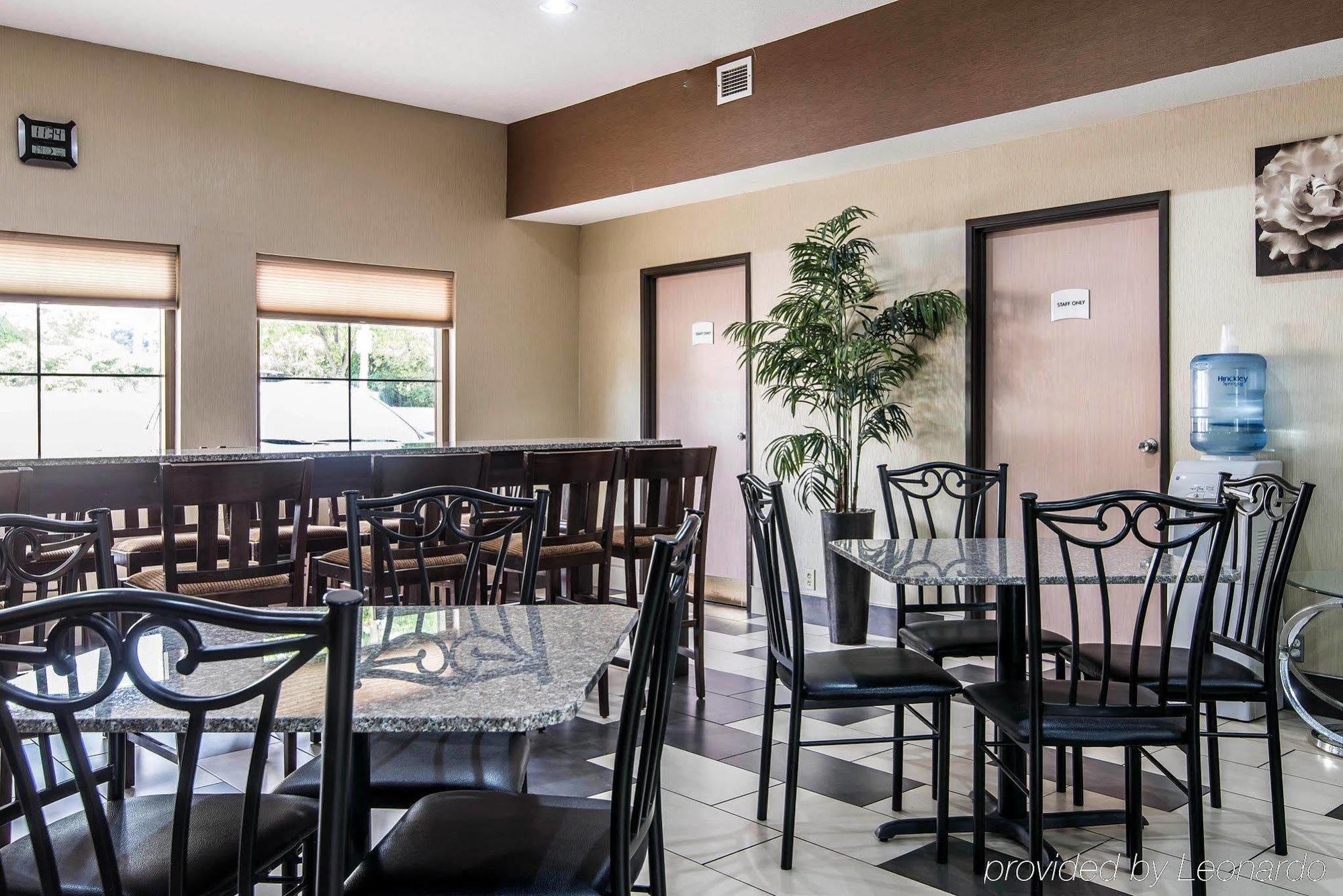 Surestay Plus Hotel By Best Western Blue Springs Exterior foto